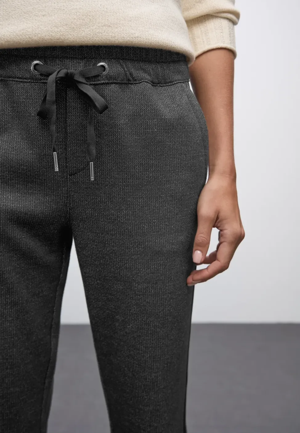 Pantalon à rayures de galons