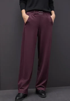 Pantalon Straight Legs avec détail