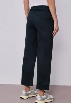 Pantalon Straight Legs avec détail de ceinture