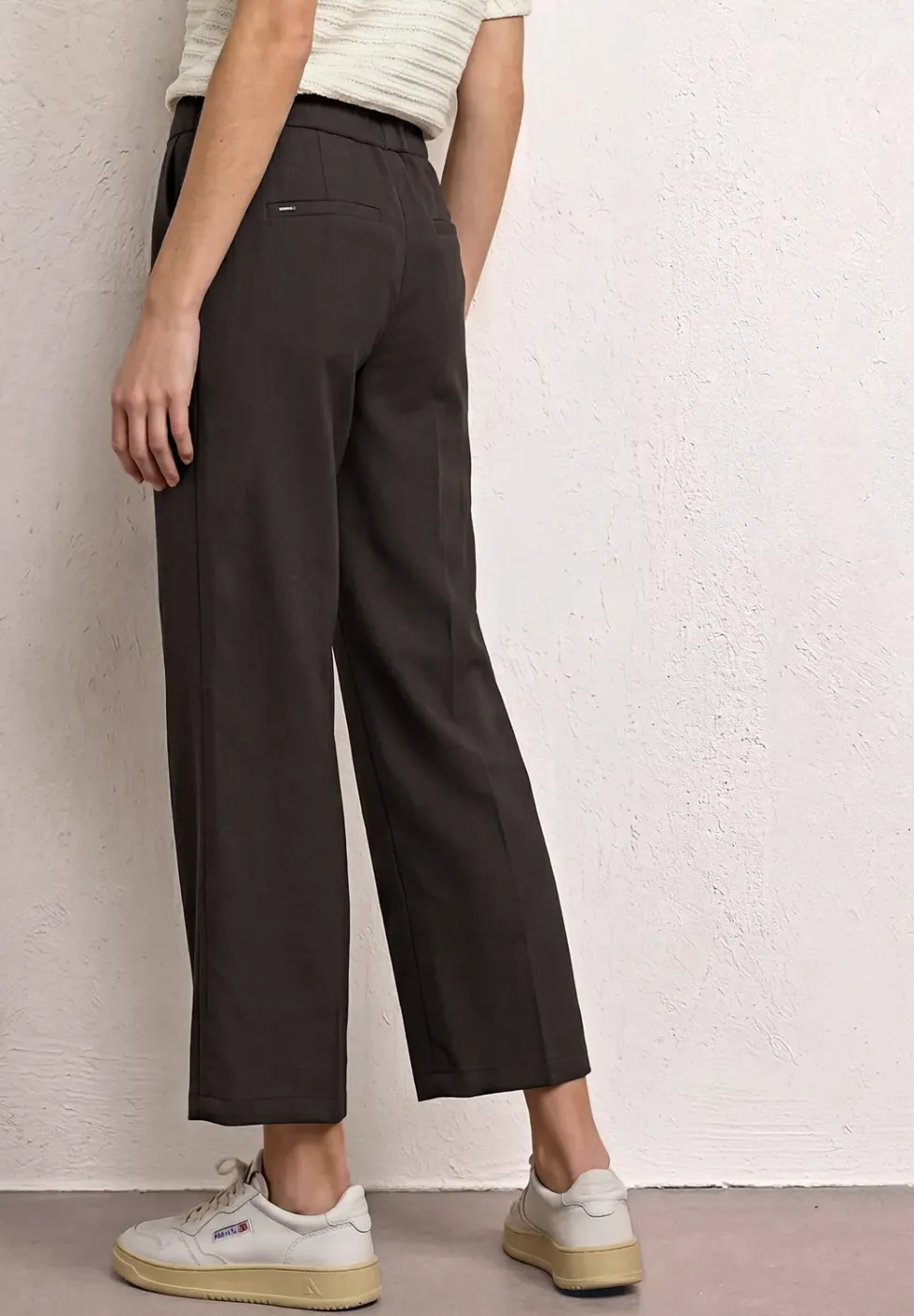 Pantalon Straight Legs avec détails de ceinture