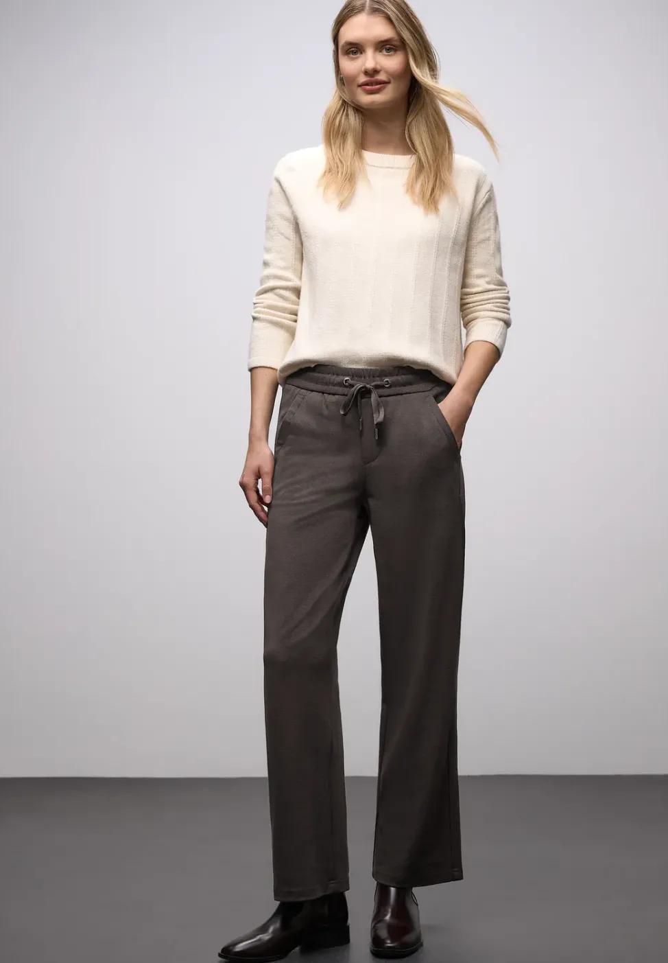 Pantalon Straight Legs avec ruban adhésif