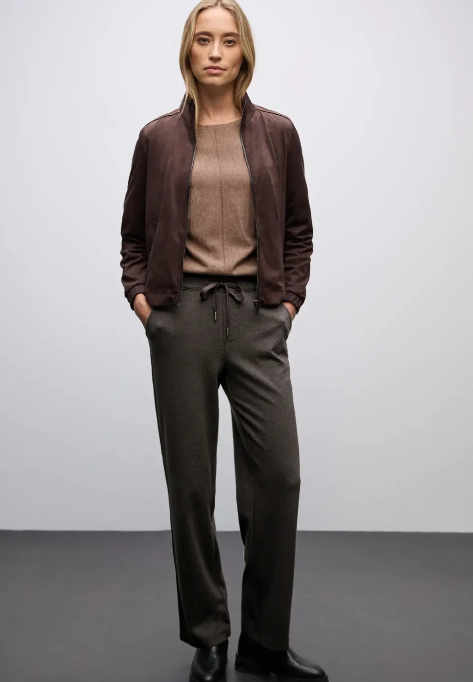 Pantalon Straight Legs avec tape