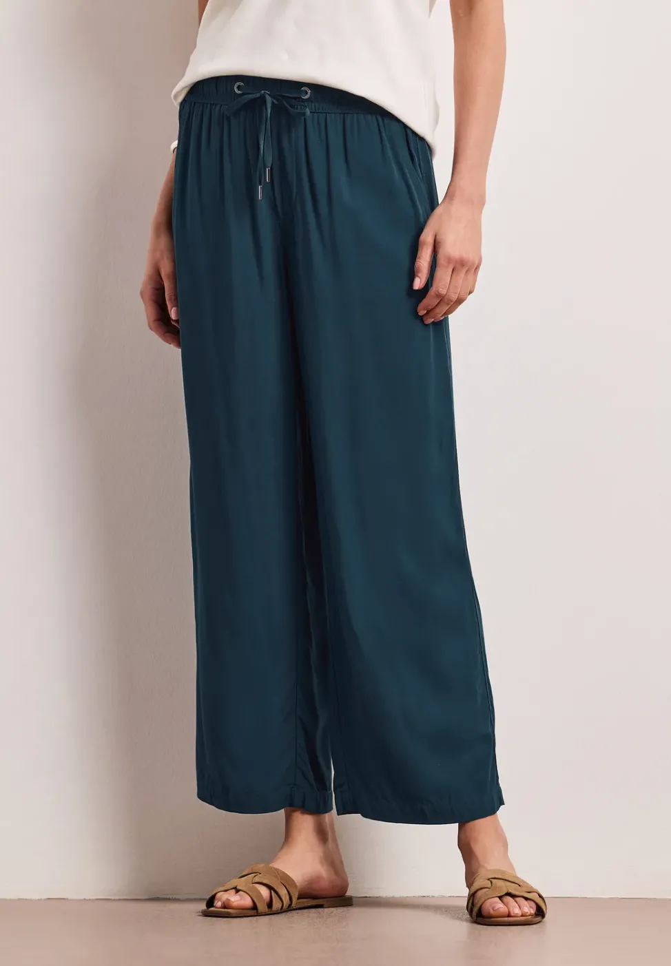 Pantalon taille haute wide leg coupe décontractée