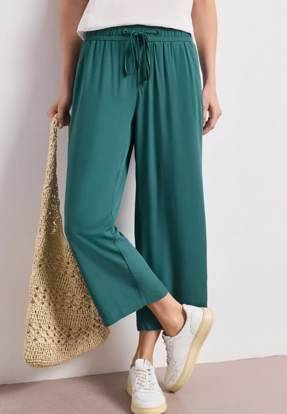 Pantalon taille haute wide leg coupe décontractée