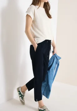 Pantalon taille mi-haute coupe slim