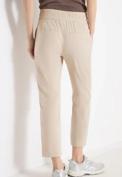Pantalon taille mi-haute coupe slim
