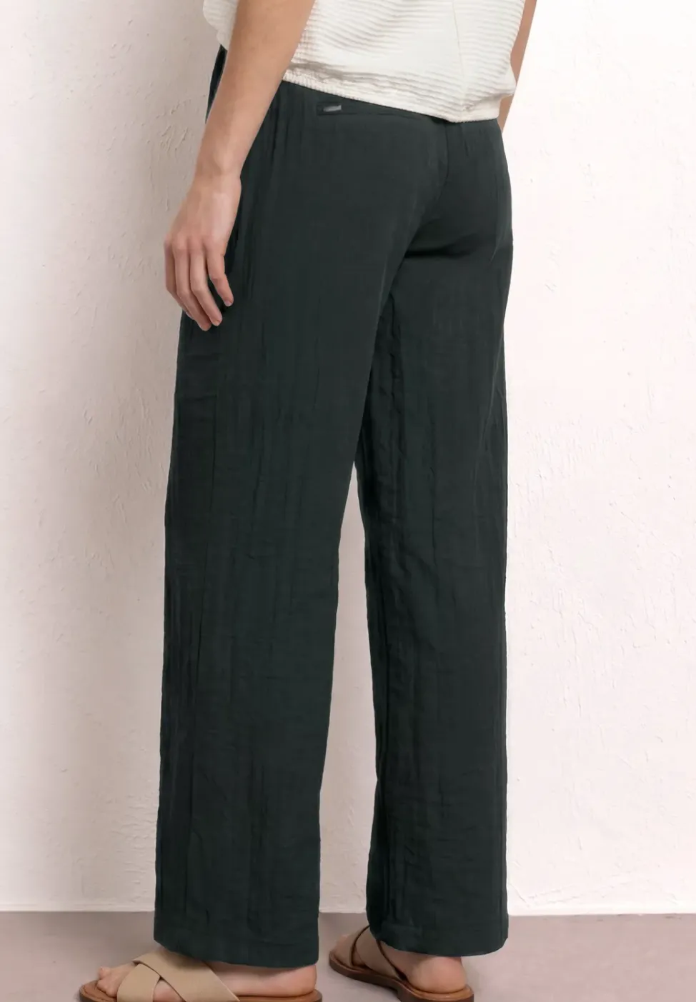 Pantalon Wide Legs avec ceinture, coupe décontractée