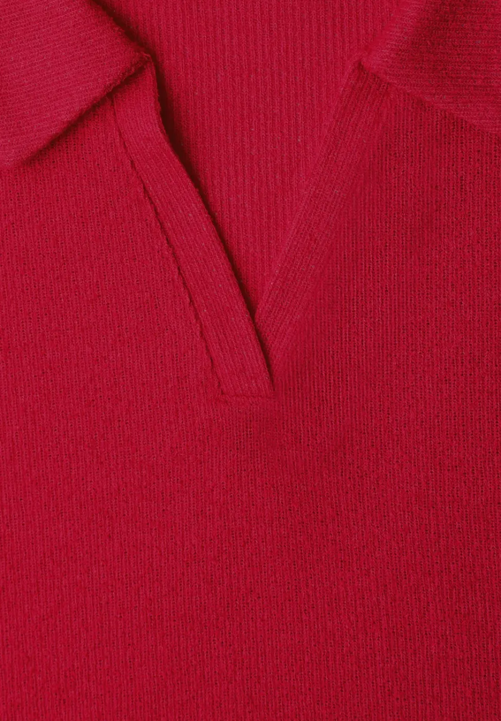 Polo à épaules droppées en tricot