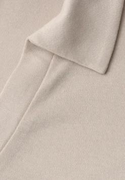 Polo avec élastique à la taille