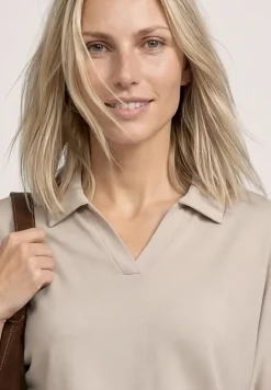 Polo avec élastique à la taille