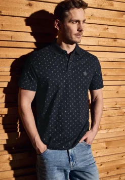 Polo à motifs