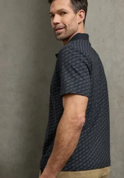 Polo à motifs