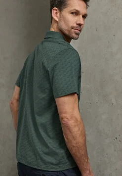 Polo à motifs