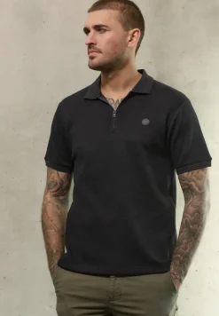 Polo structuré