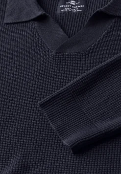 Polo structuré