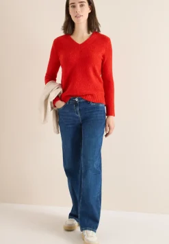 Pull à col en V bouclé
