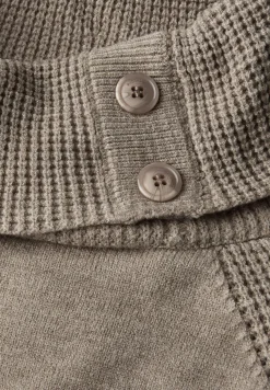 Pull à col montant