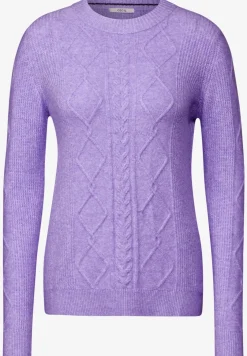Pull à motif tricoté