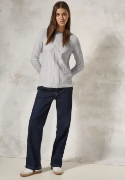 Pull à motif tricoté