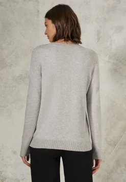 Pull à motifs structurés