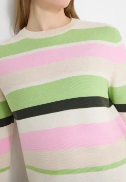 Pull à rayures