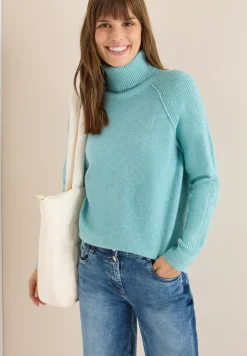 Pull à structure mixte