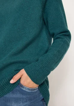 Pull à structure mixte