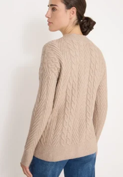 Pull à torsades