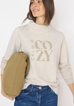 Pull avec broderie