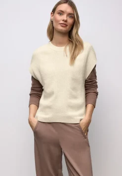 Pull chenille sans manches