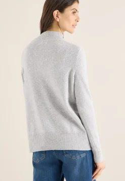 Pull cosy à col tourterelle