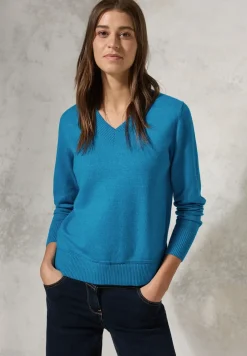 Pull court en maille fine