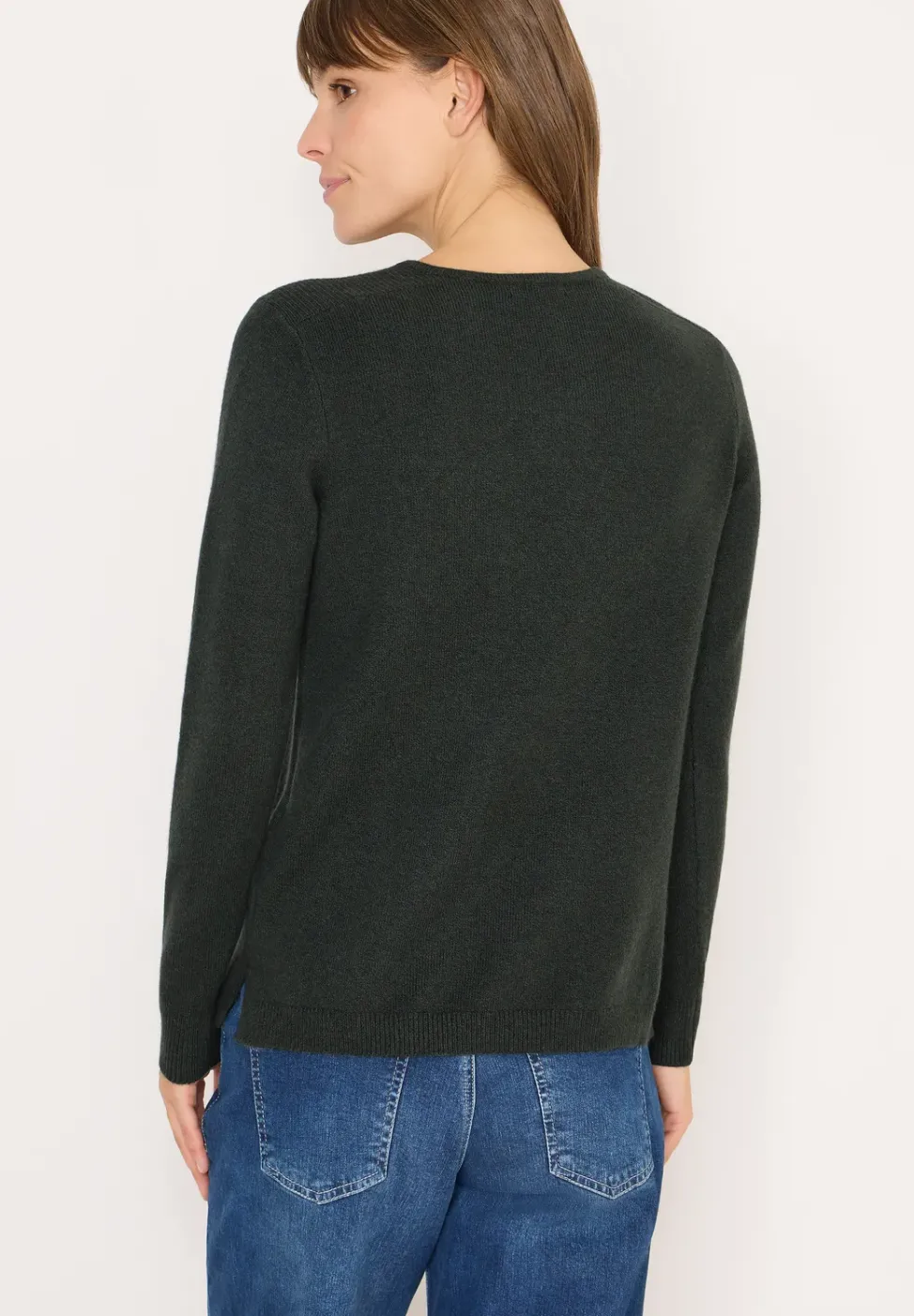 Pull douillet à col en V