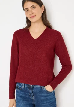 Pull douillet à col en V