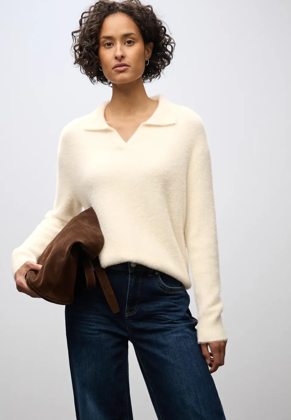 Pull en fil de plume