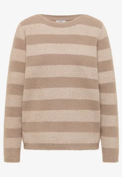 Pull en fil de plume
