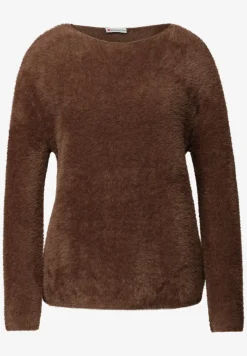 Pull en fil de plume