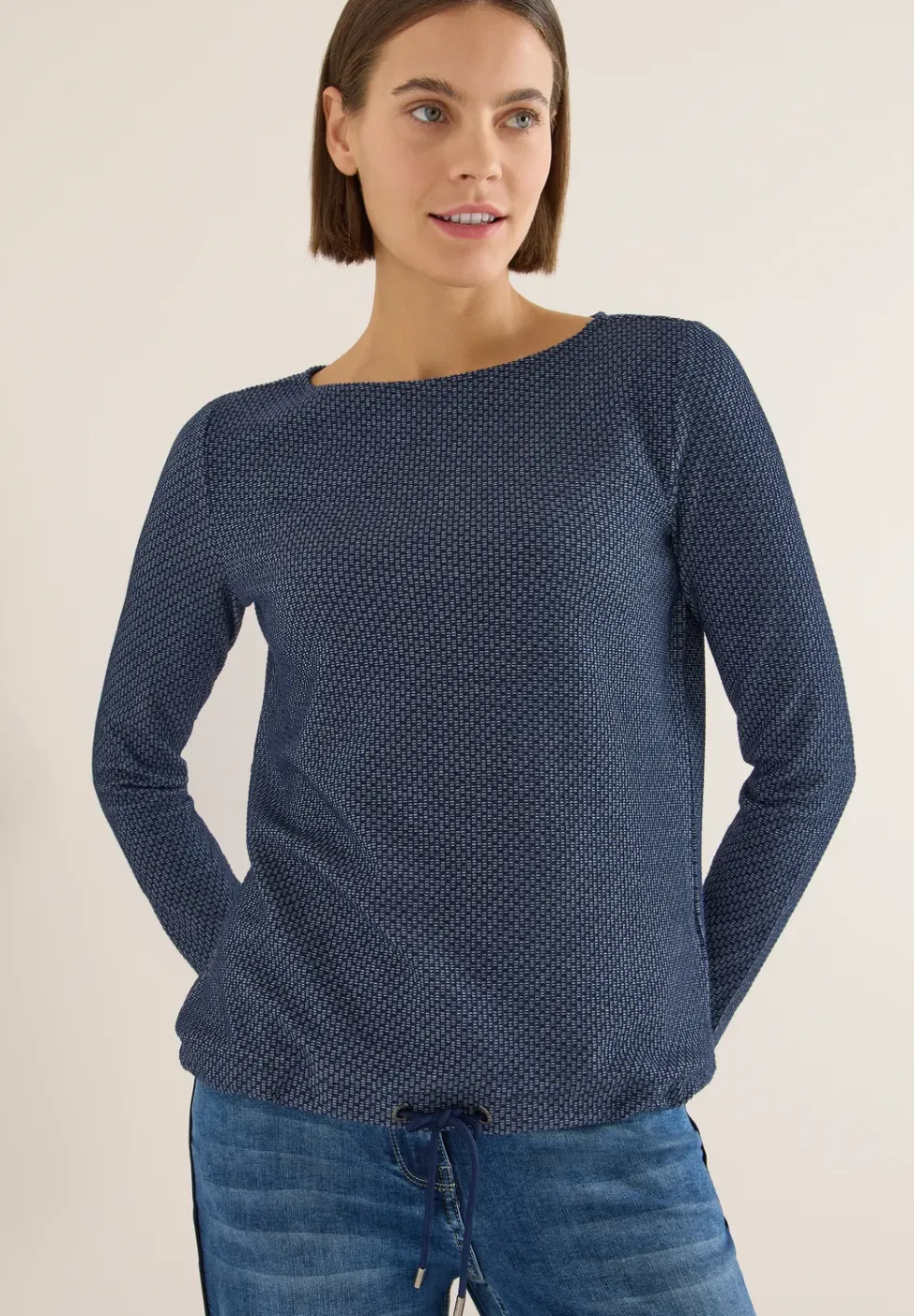 Pull structuré two-tone