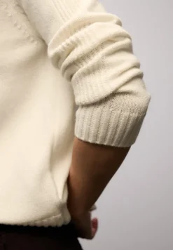 Pull avec détails de bande