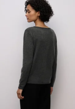 Pull avec ourlet roulé