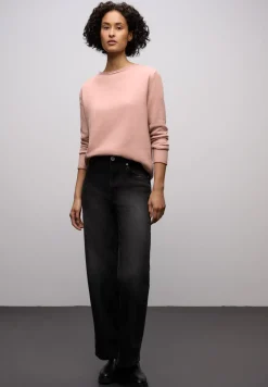 Pull avec ourlet roulé