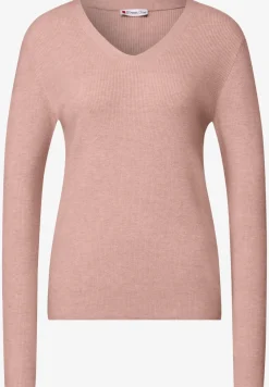 Pull basique à col en V