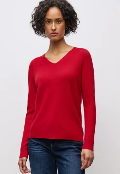 Pull basique à col en V