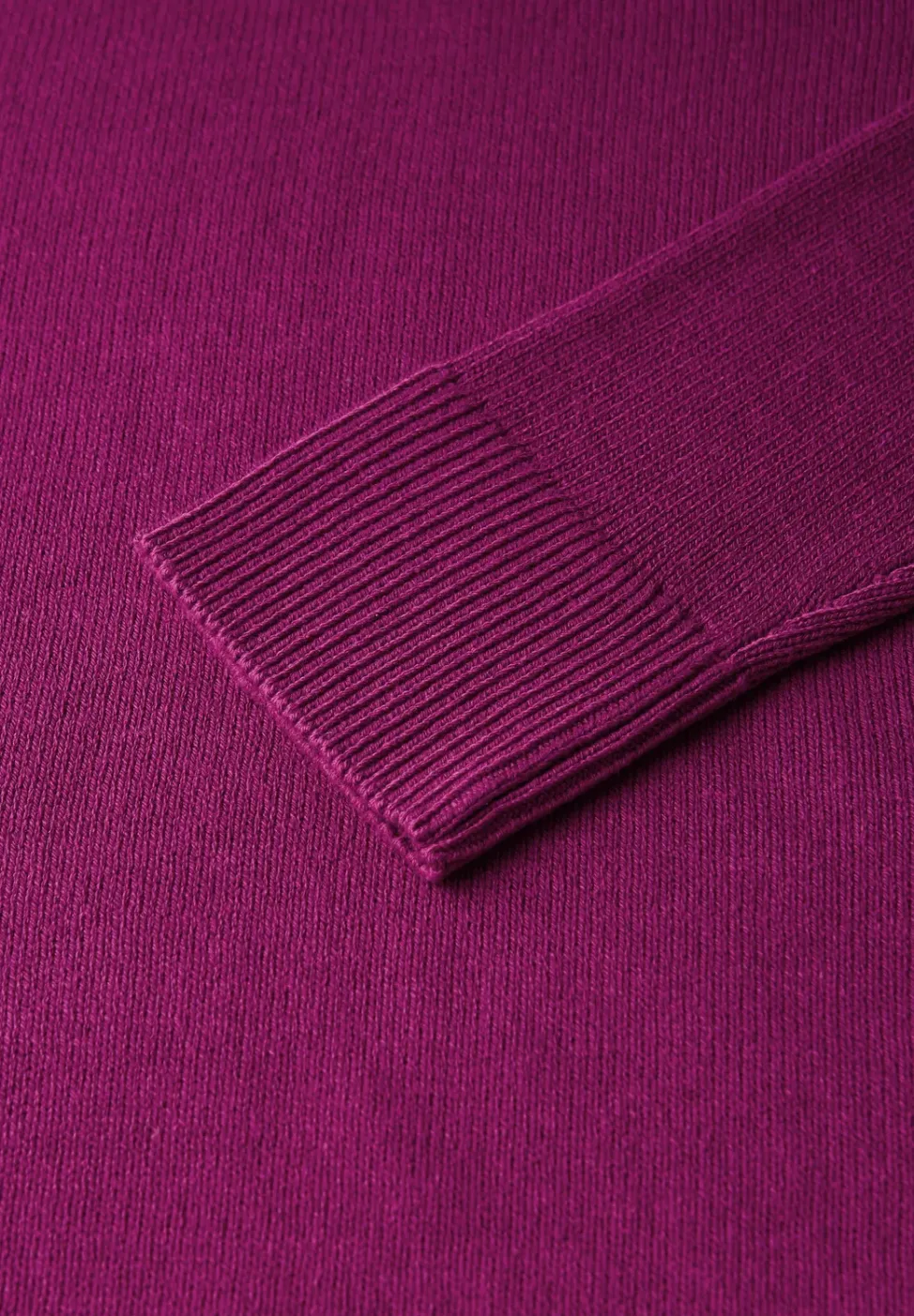 Pull à col en V