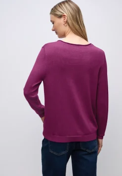 Pull à col en V