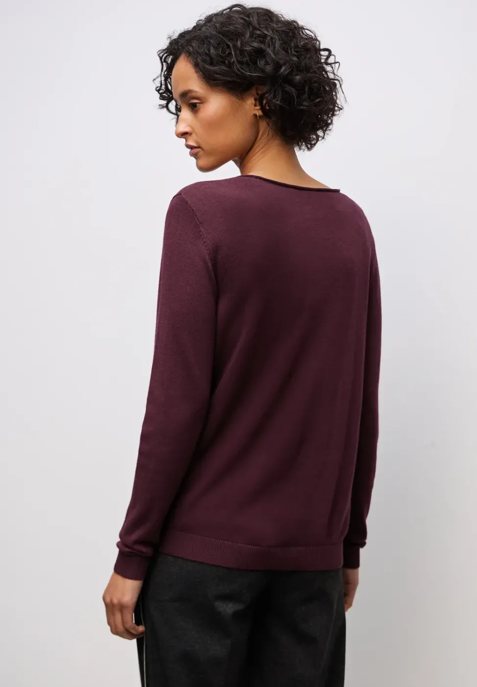 Pull à col en V
