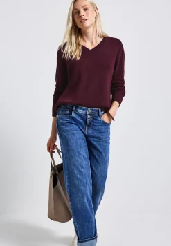Pull à col en V