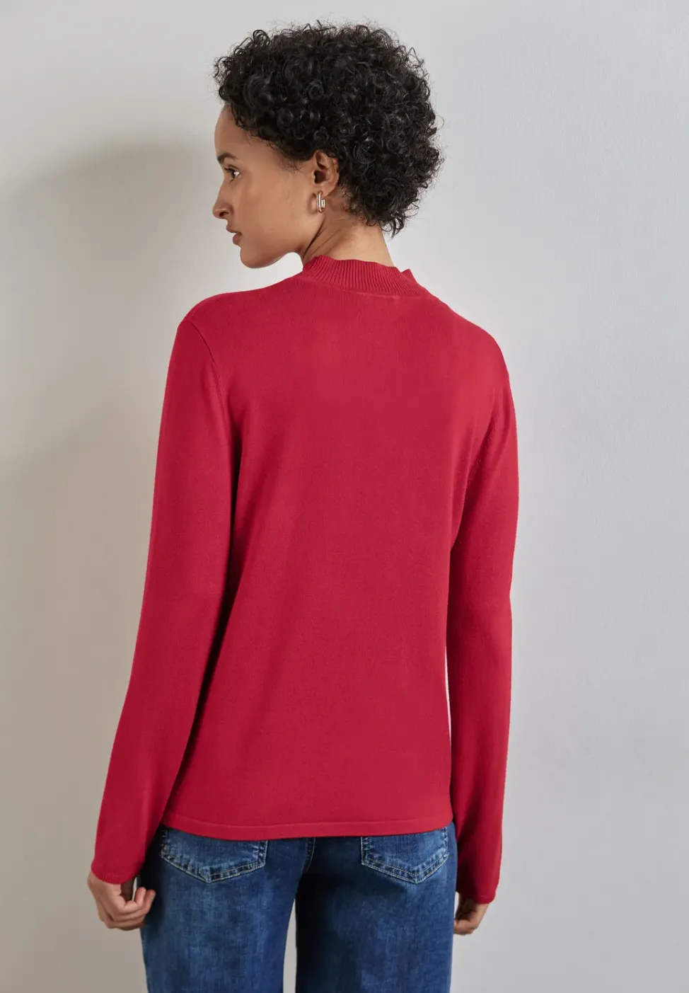 Pull à col roulé basique