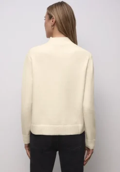 Pull douillet