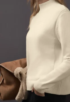 Pull douillet